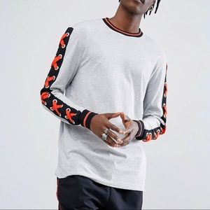 Longline T-Shirt w/t Eyelet Lace Up Sleeves